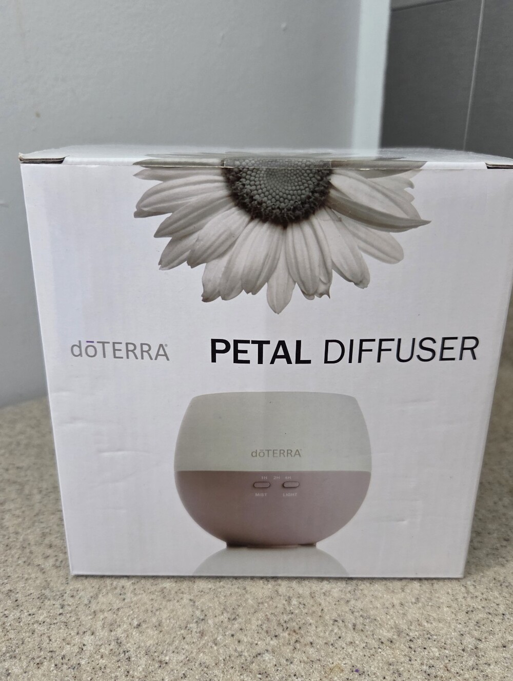 doTERRA Petal Diffuser Essential Oil Diffuser Purple Aromatherapy NEW